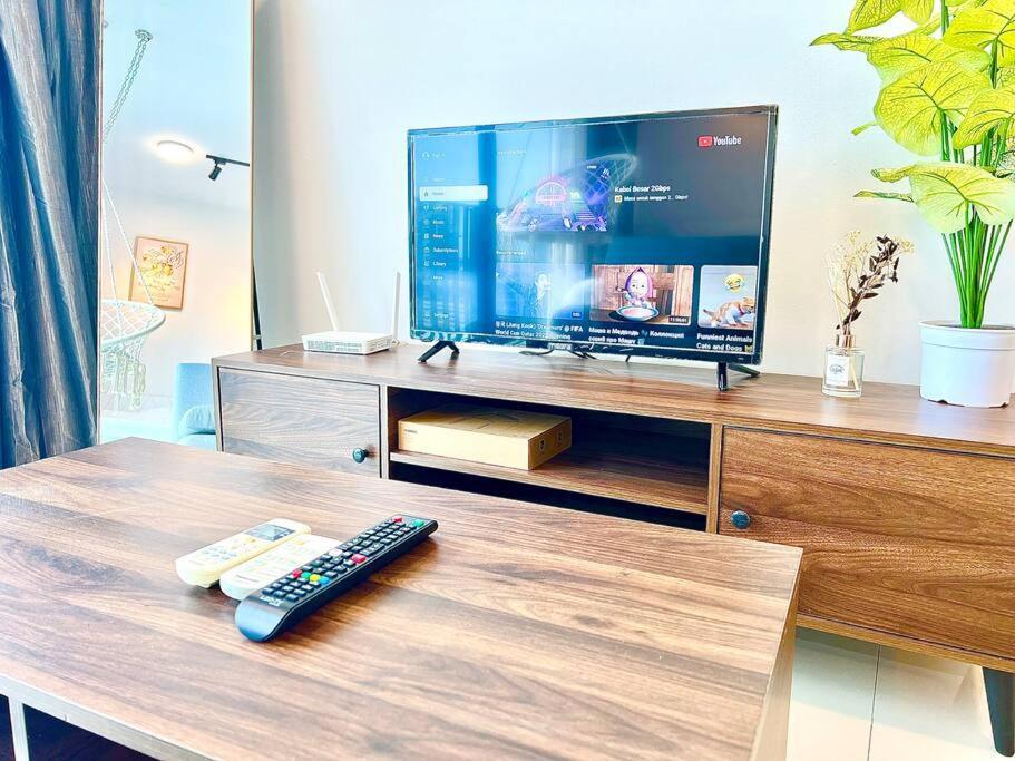G 1-5Pax Cozy Home Trefoil Setia Alam 100Mps Wifi & Tv Sccc Buitenkant foto
